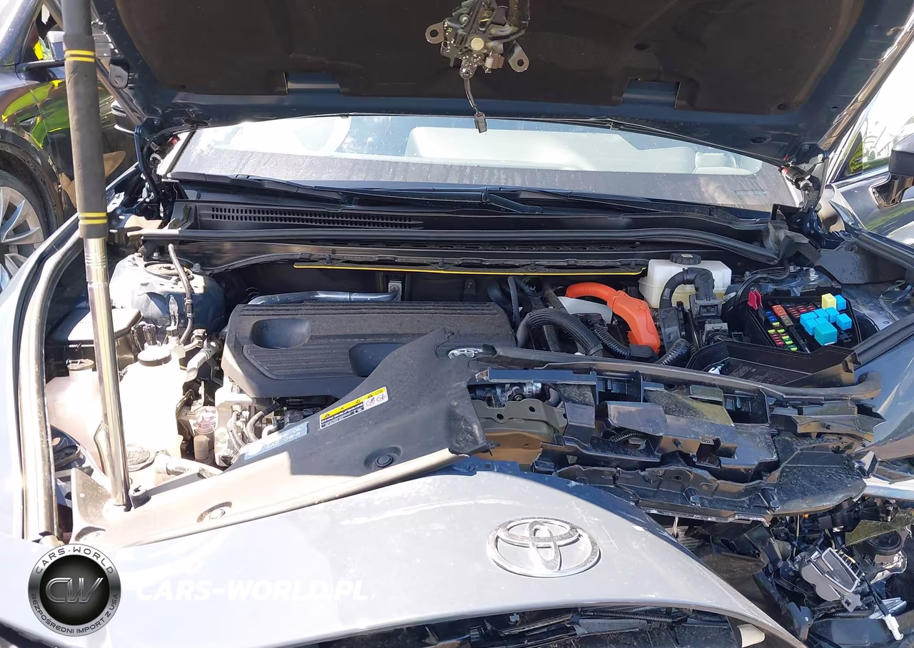 2026 Toyota Crown Limited VIN:JTDAAAAF3T3045687 - 10