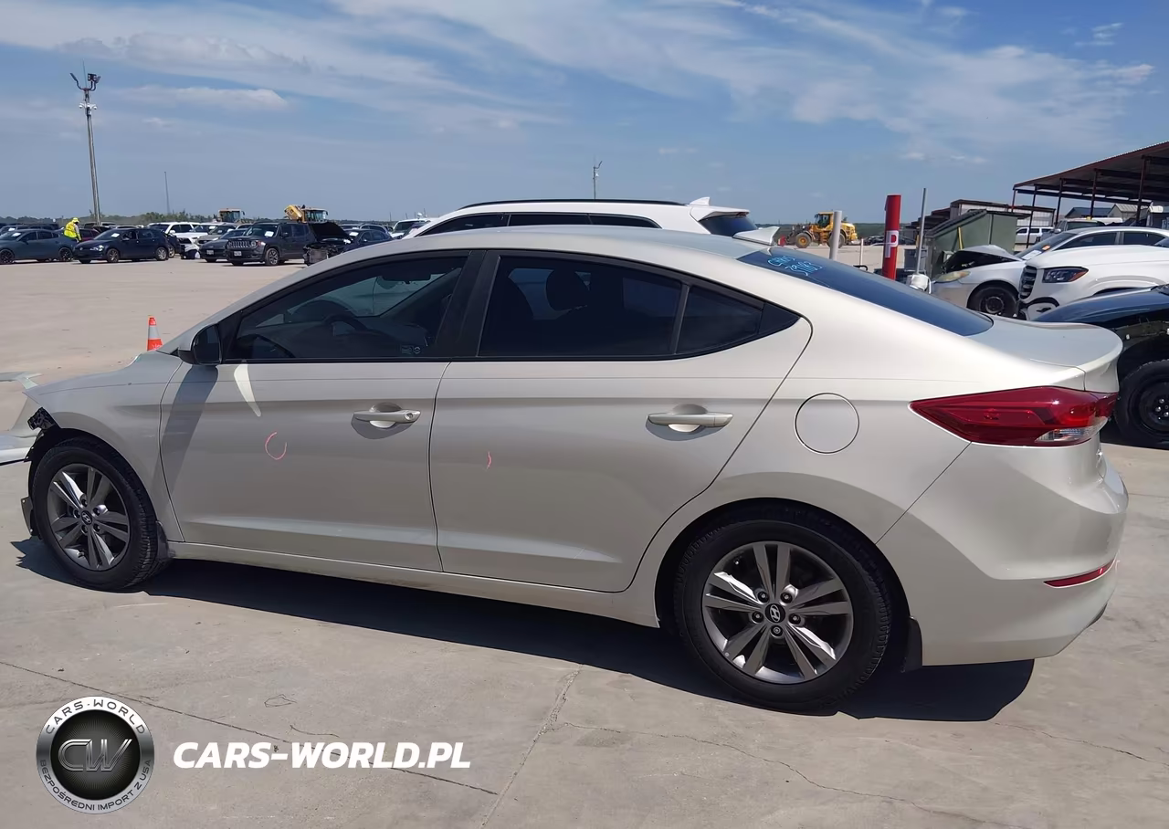 2018 Hyundai Elantra Sel VIN:5NPD84LF4JH322002 - 15