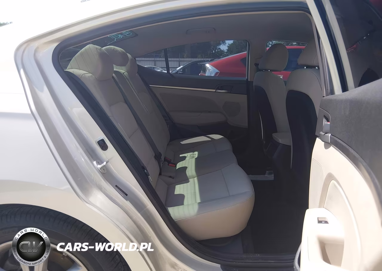 2018 Hyundai Elantra Sel VIN:5NPD84LF4JH322002 - 8