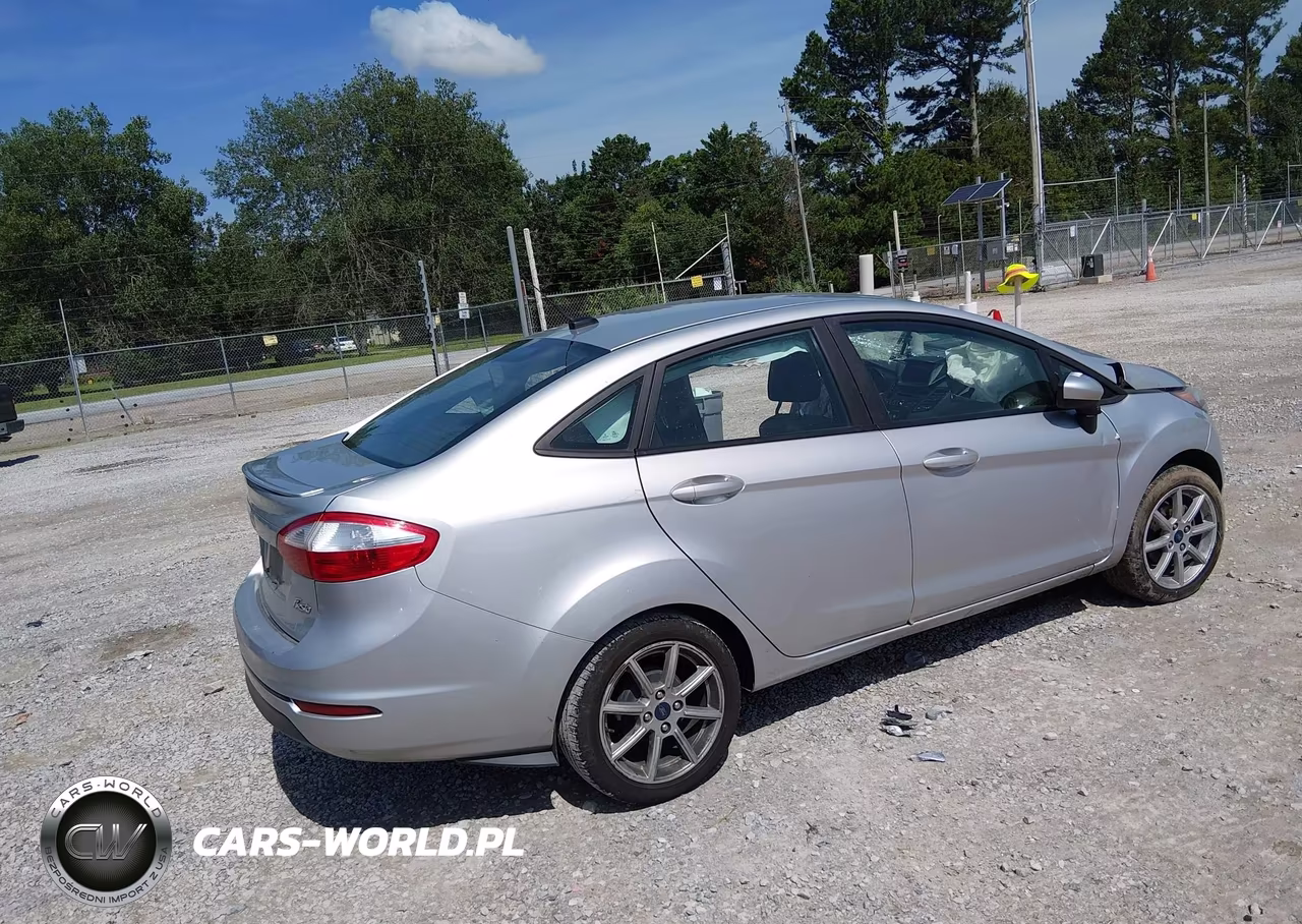 2019 Ford Fiesta Se VIN:3FADP4BJ9KM134022 - 4