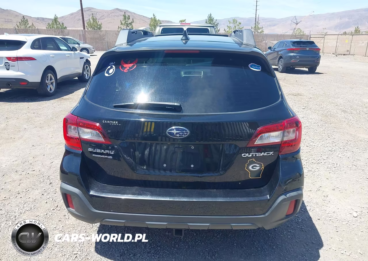 2018 Subaru Outback 2.5I Premium VIN:4S4BSADC8J3372856 - 16