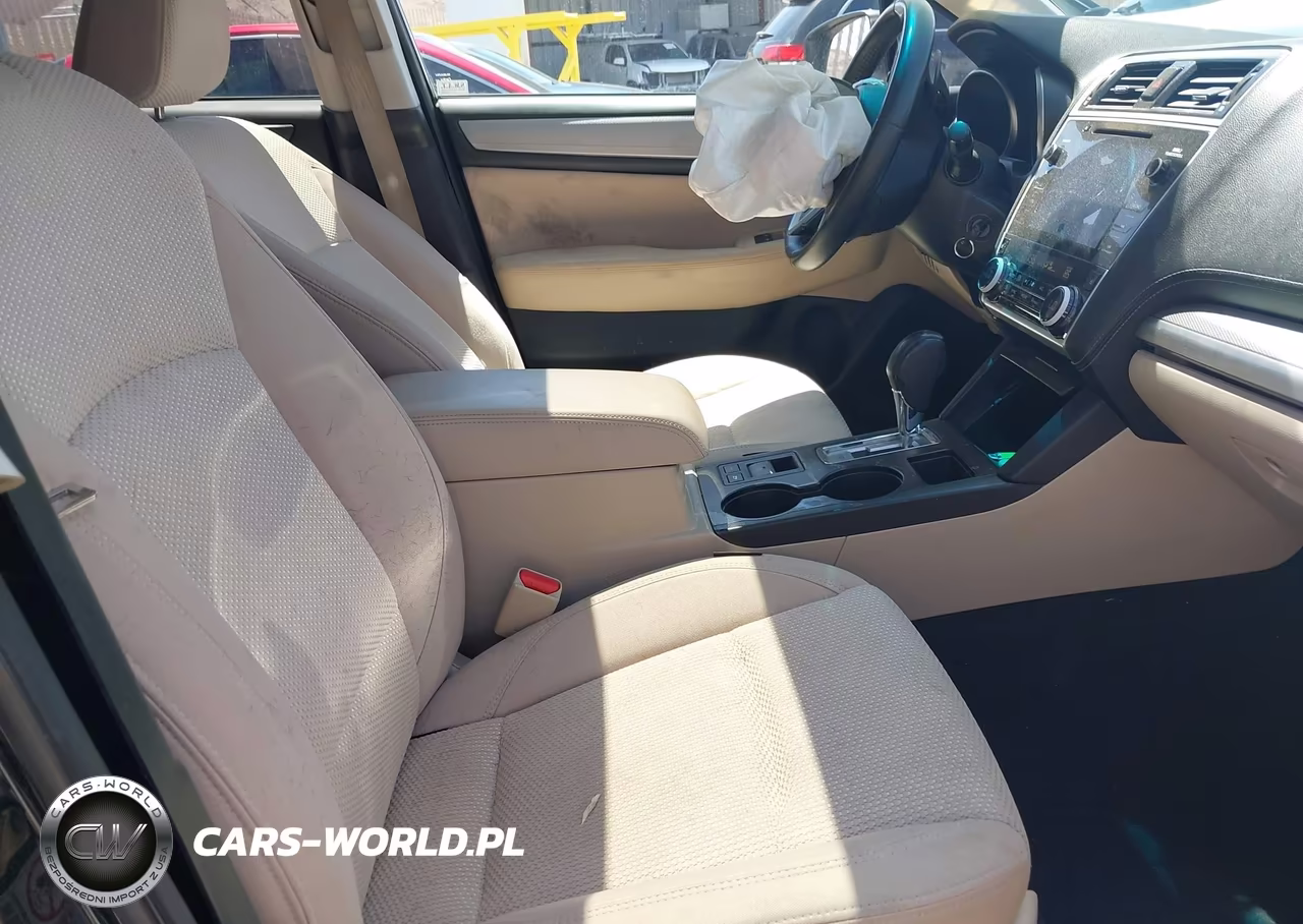 2018 Subaru Outback 2.5I Premium VIN:4S4BSADC8J3372856 - 5