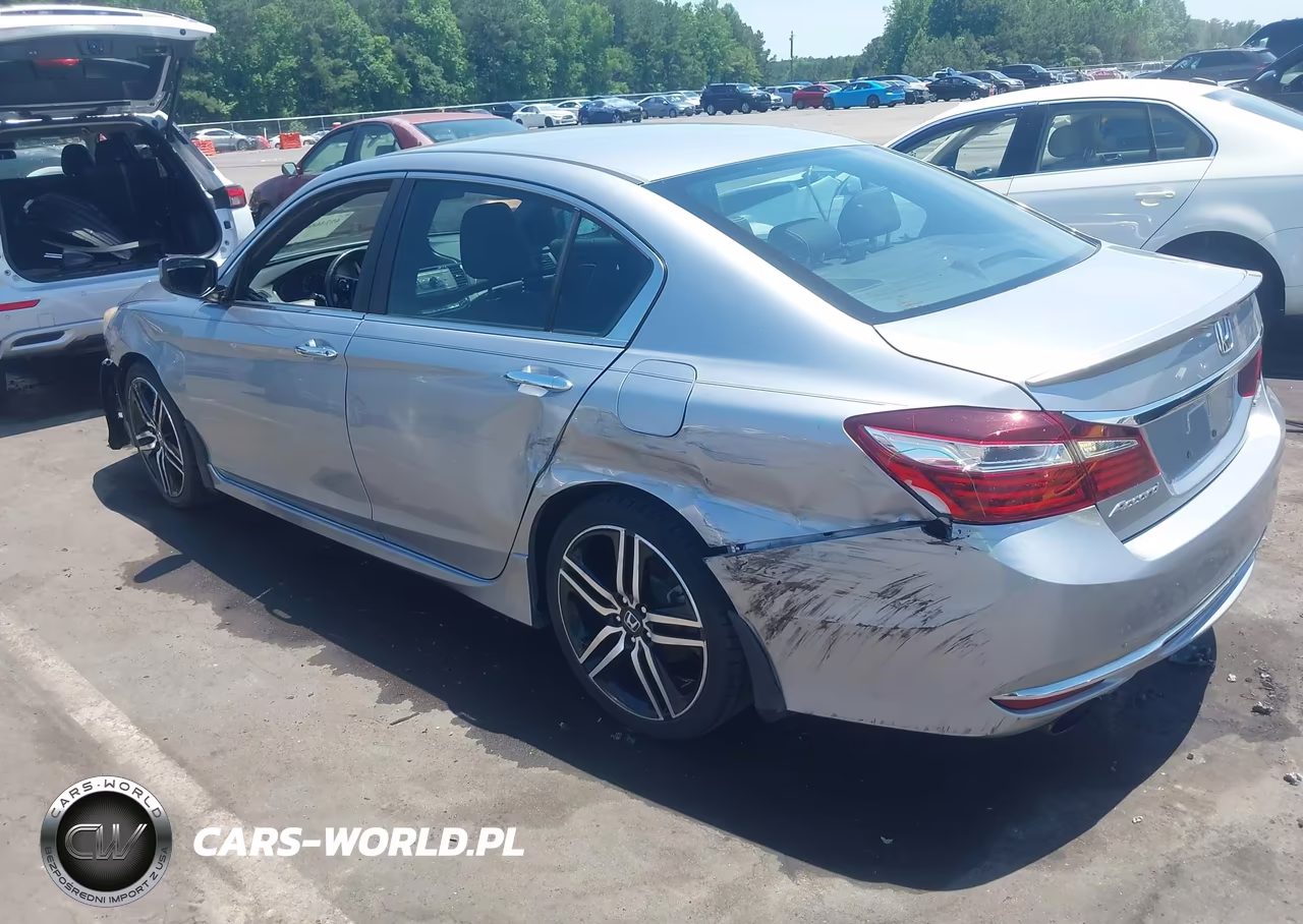 2017 Honda Accord Sport VIN:1HGCR2F57HA060429 - 3