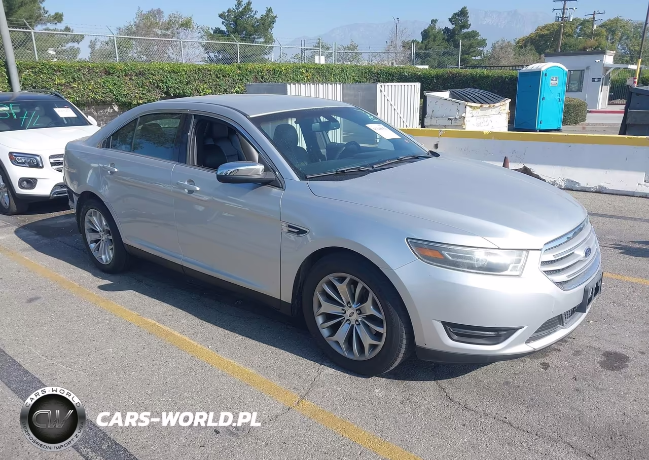 2015 Ford Taurus Limited – zdjęcie 1 z 18
