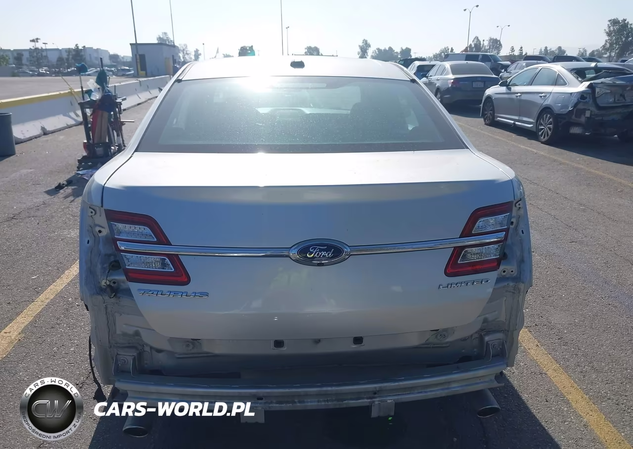 2015 Ford Taurus Limited VIN:1FAHP2F85FG144530 - 17