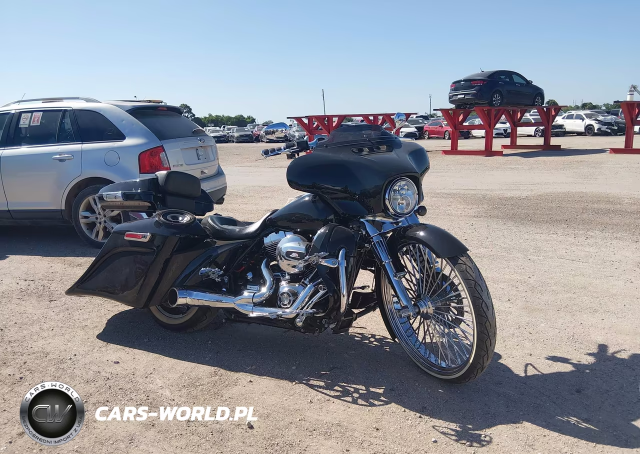 2014 Harley-Davidson Flhx Street Glide – zdjęcie 1 z 12