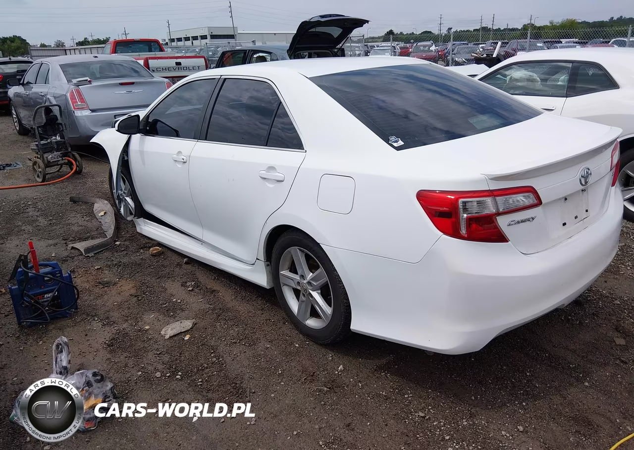 2013 Toyota Camry Se VIN:4T1BF1FK9DU709705 - 3