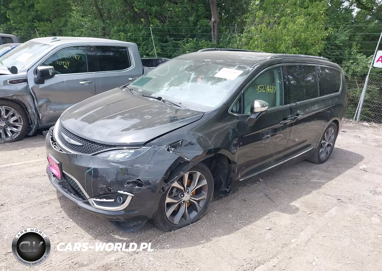 2017 Chrysler Pacifica Limited VIN:2C4RC1GG4HR504799 - 2