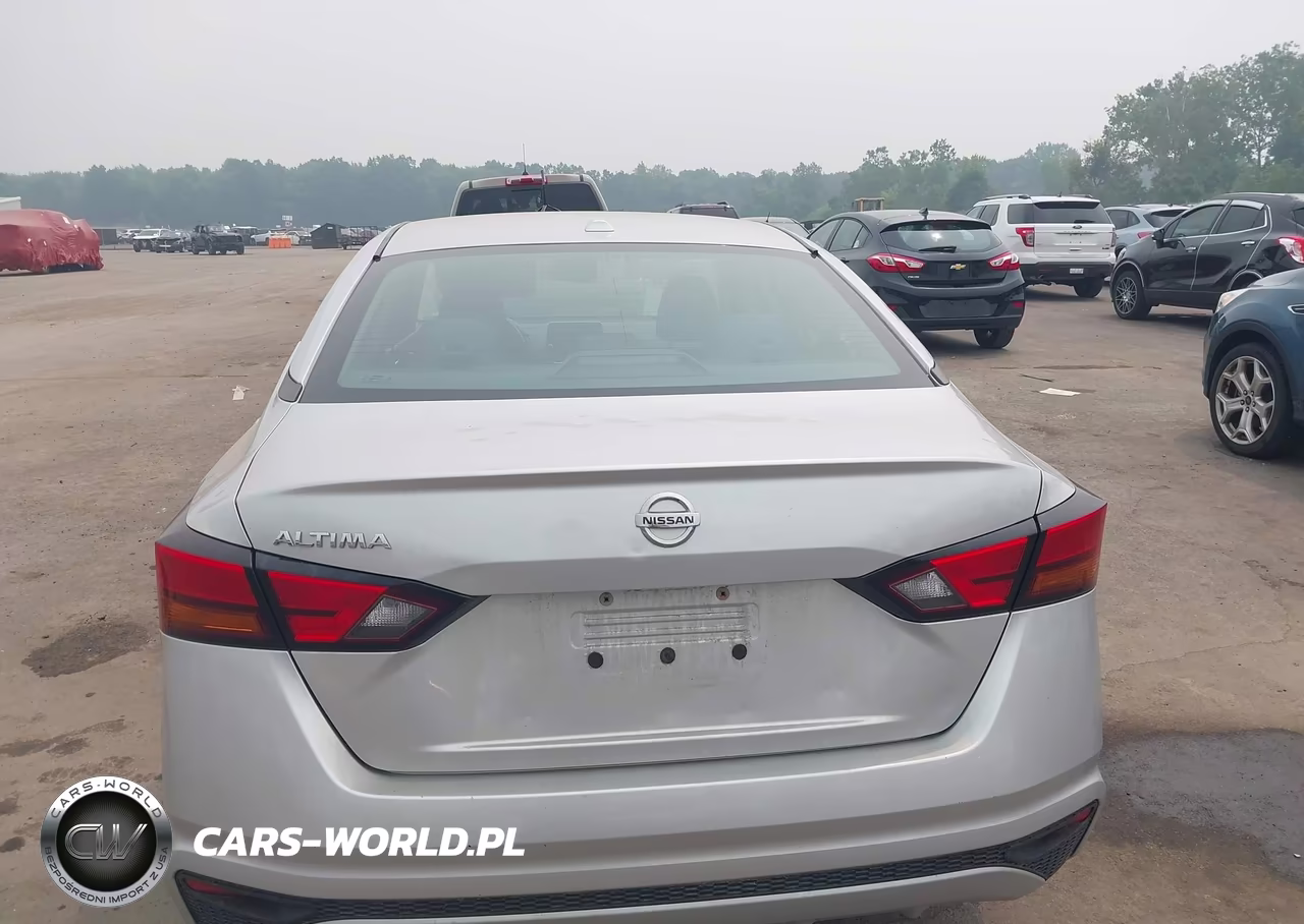 2019 Nissan Altima 2.5 S VIN:1N4BL4BV3KC127865 - 17
