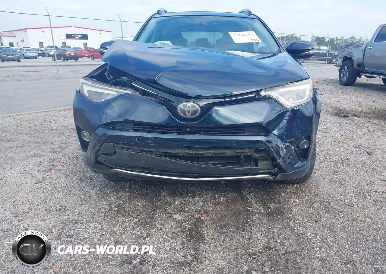 2017 Toyota Rav4 Platinum VIN:2T3DFREV4HW694031 - 6