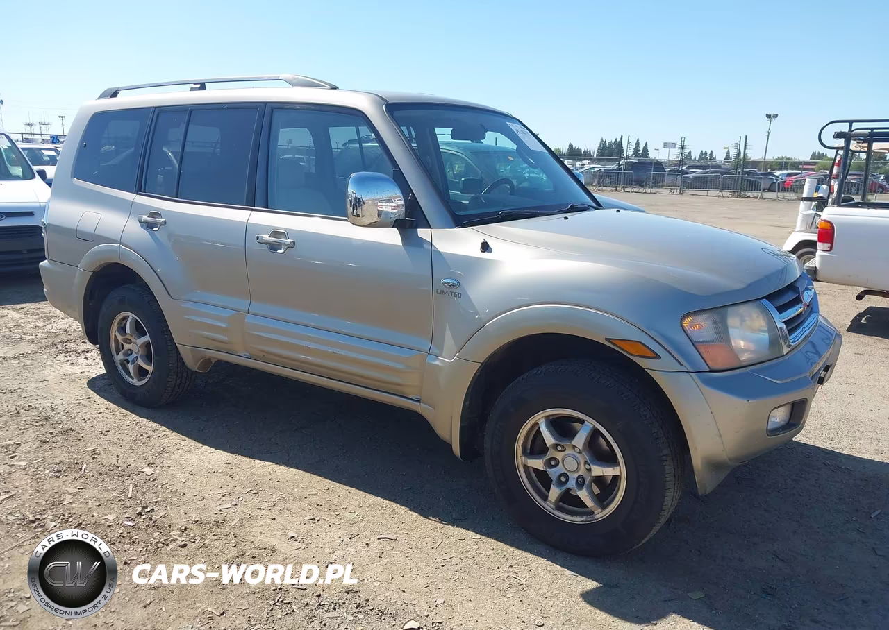 2001 Mitsubishi Montero Limited