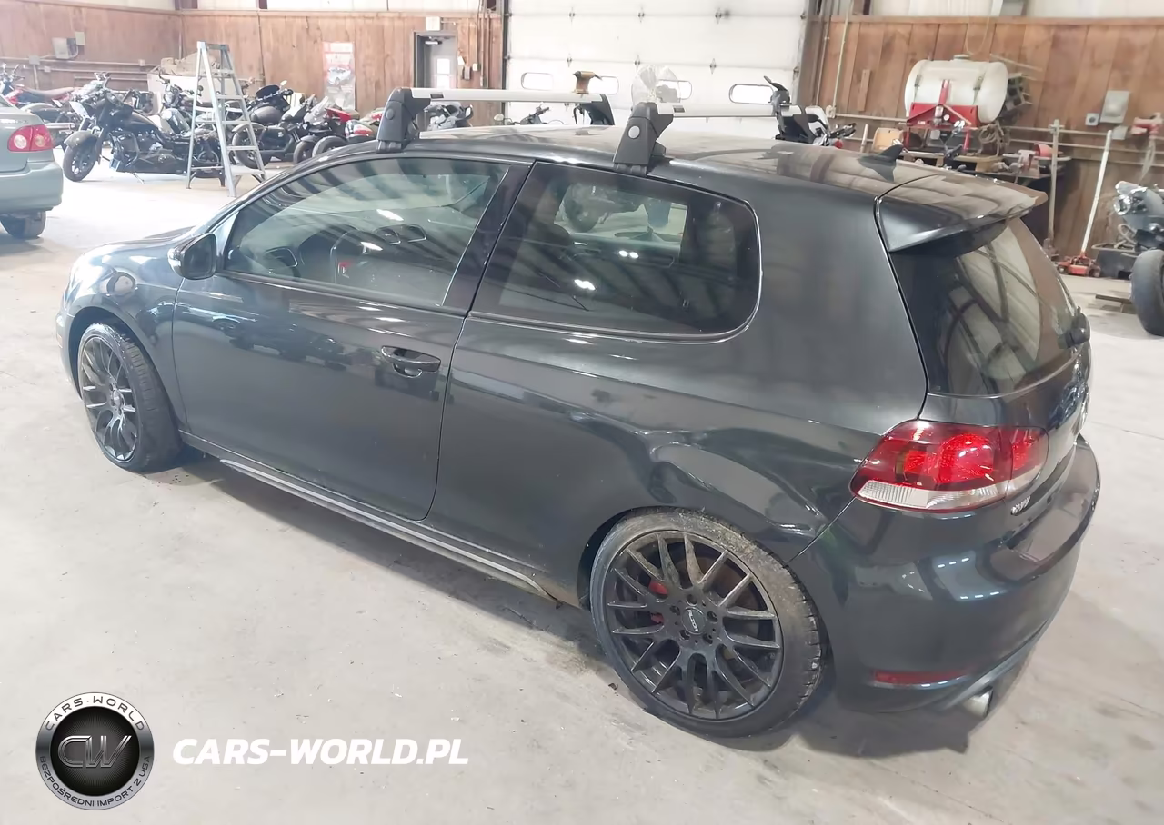 2010 Volkswagen Gti 2-Door VIN:WVWFD7AJ0AW239755 - 3