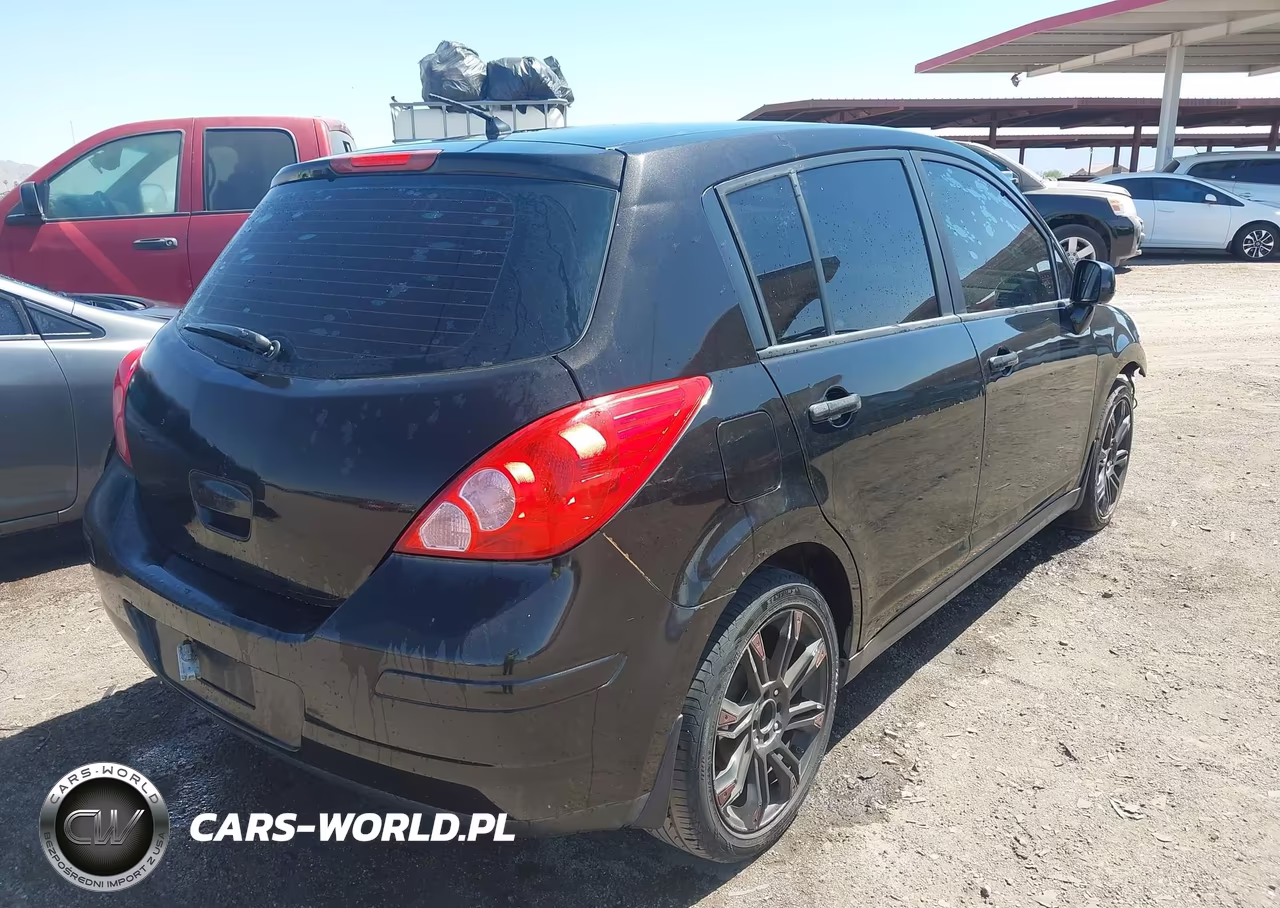 2011 Nissan Versa 1.8S VIN:3N1BC1CP6BL410843 - 4
