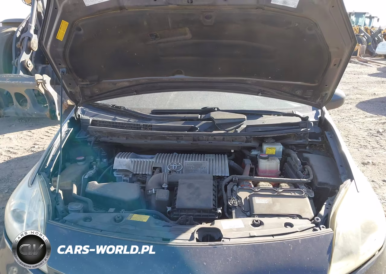 2015 Toyota Prius Two VIN:JTDKN3DU8F1889125 - 10