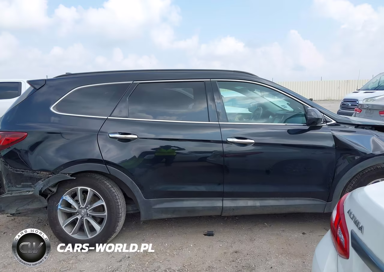 2018 Hyundai Santa Fe Se VIN:KM8SM4HF6JU282261 - 14