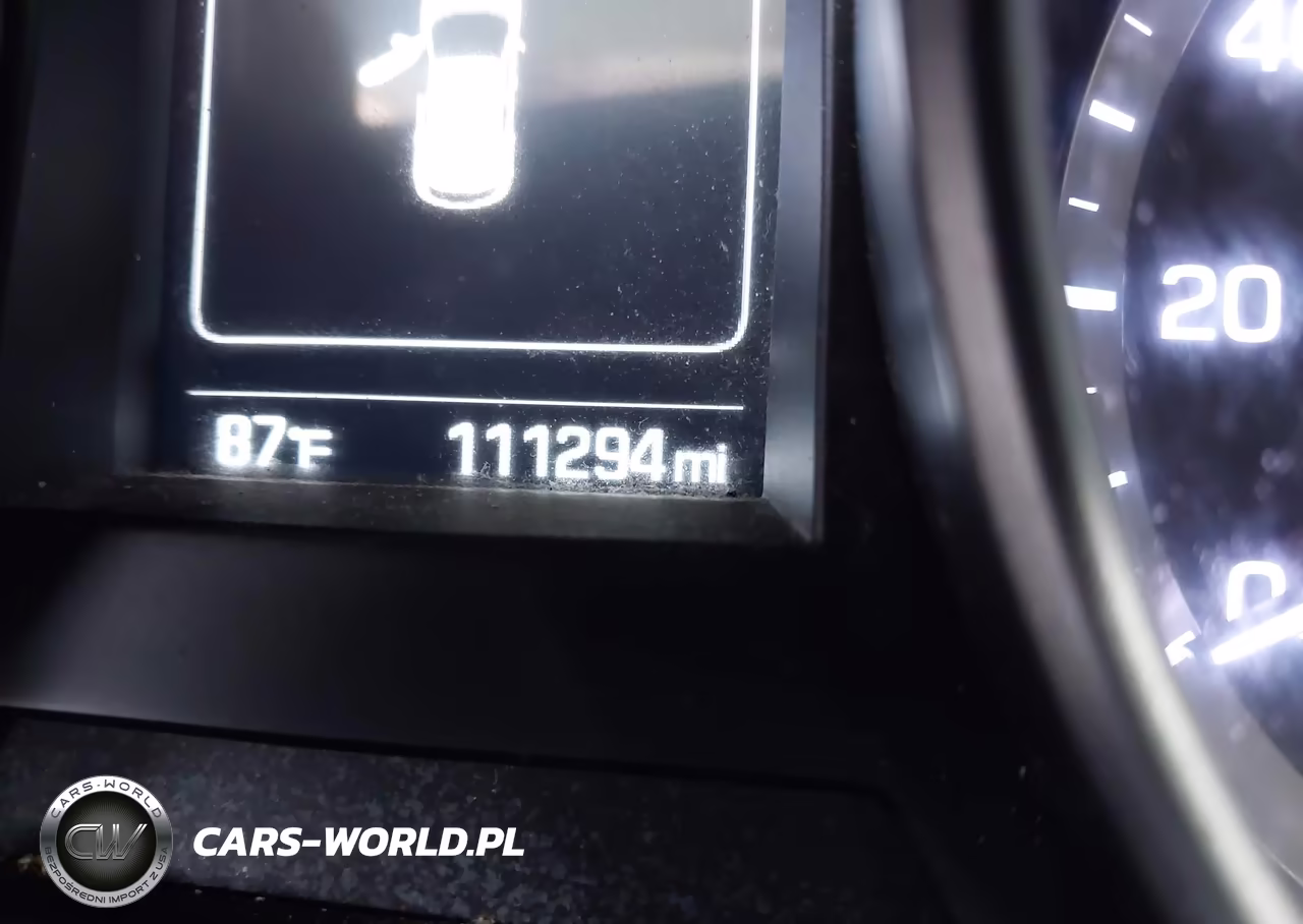 2018 Hyundai Santa Fe Se VIN:KM8SM4HF6JU282261 - 16