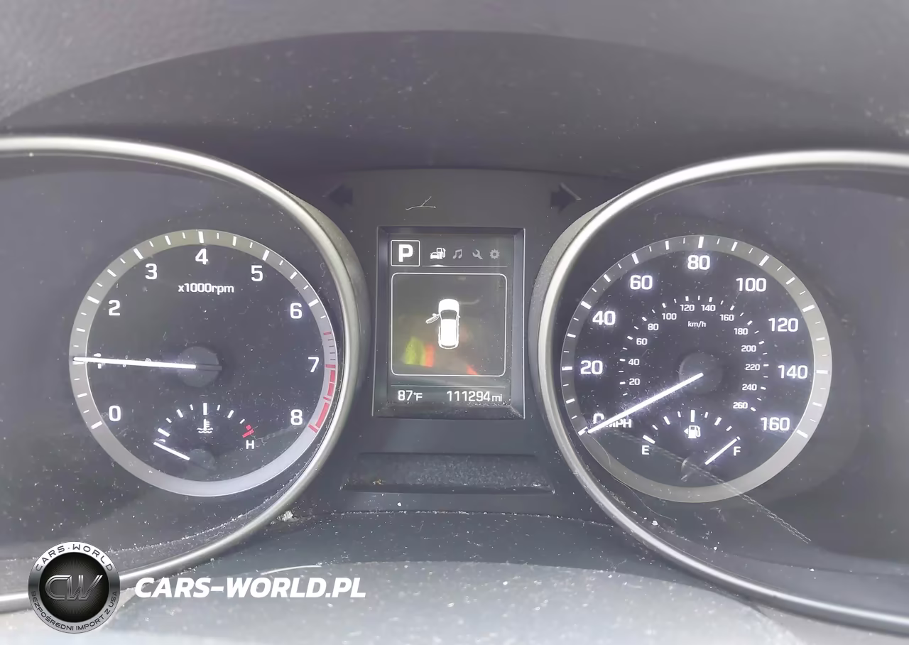 2018 Hyundai Santa Fe Se VIN:KM8SM4HF6JU282261 - 7
