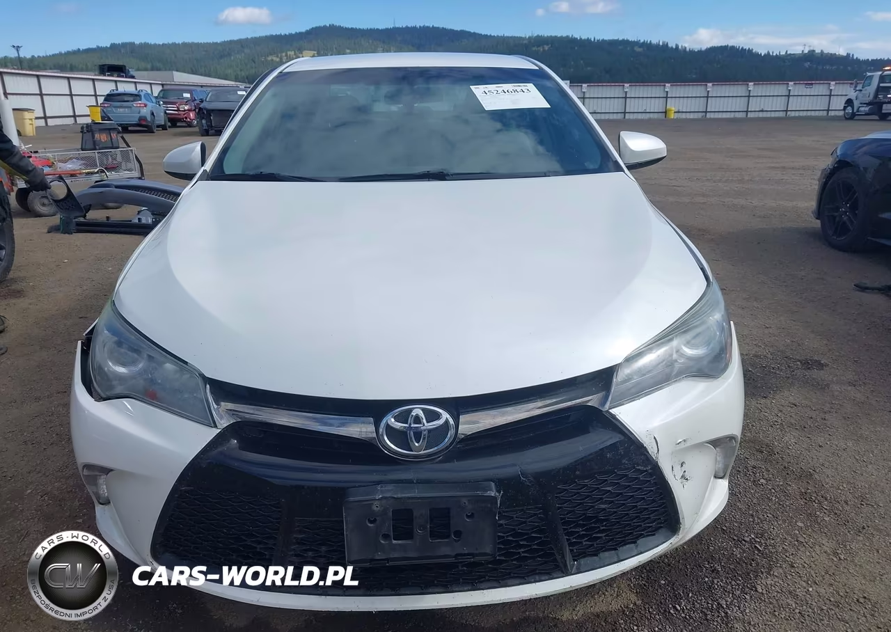 2015 Toyota Camry Se VIN:4T1BF1FK3FU056176 - 13