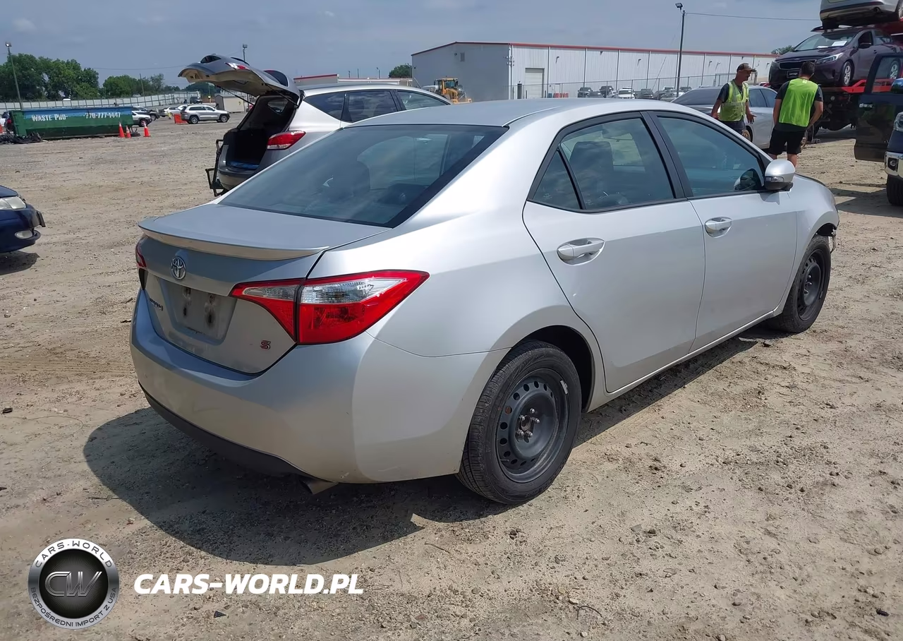 2016 Toyota Corolla S VIN:5YFBURHEXGP387044 - 4