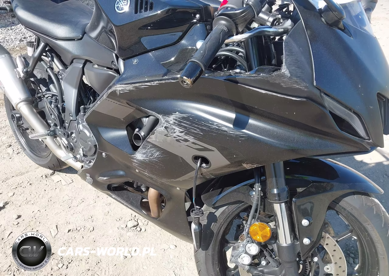 2025 Yamaha Yzfr7 VIN:JYARM38E8SA020888 - 15