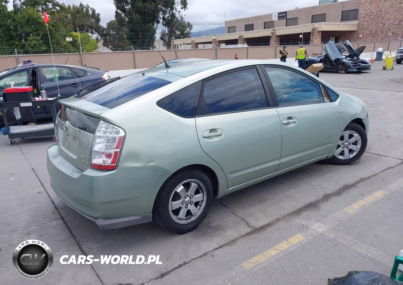 2007 Toyota Prius VIN:JTDKB20U977589990 - 4