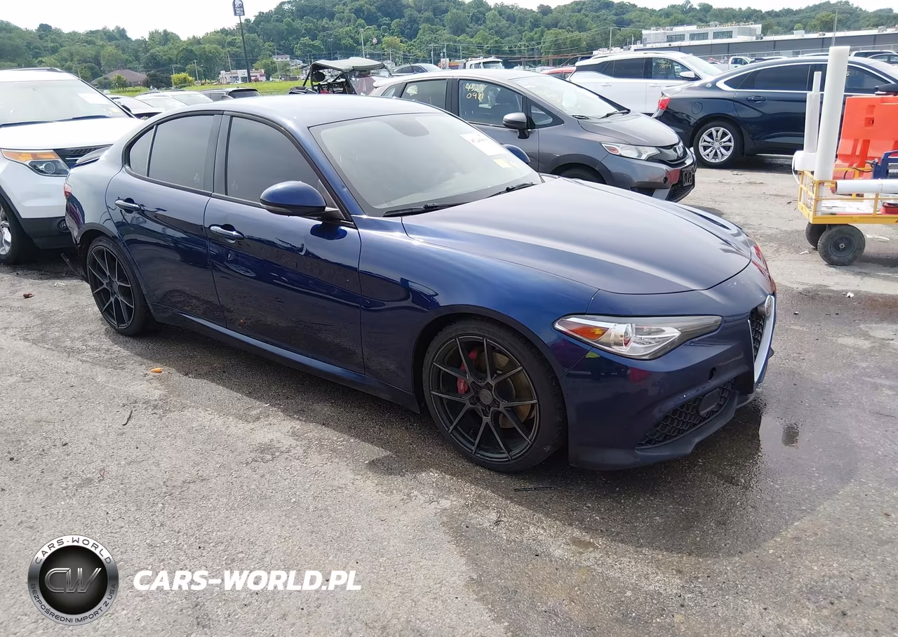 2017 Alfa Romeo Giulia Rwd