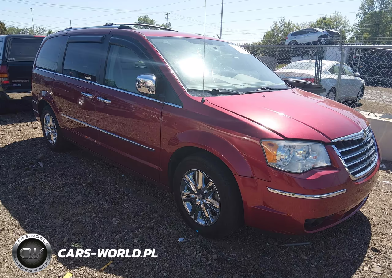 2010 Chrysler Town & Country New Limited – zdjęcie 1 z 17