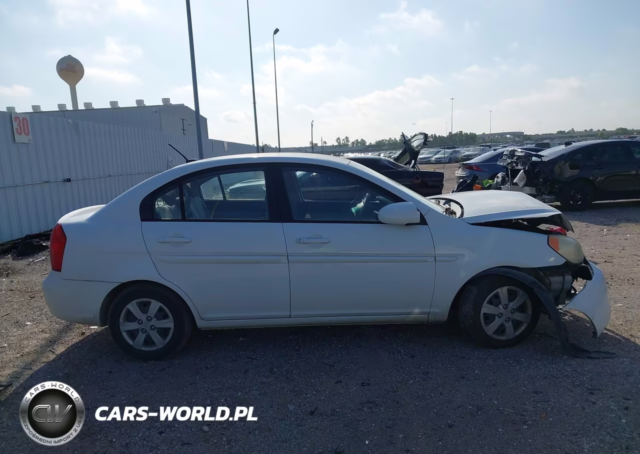 2009 Hyundai Accent Gls VIN:KMHCN46C59U343427 - 12