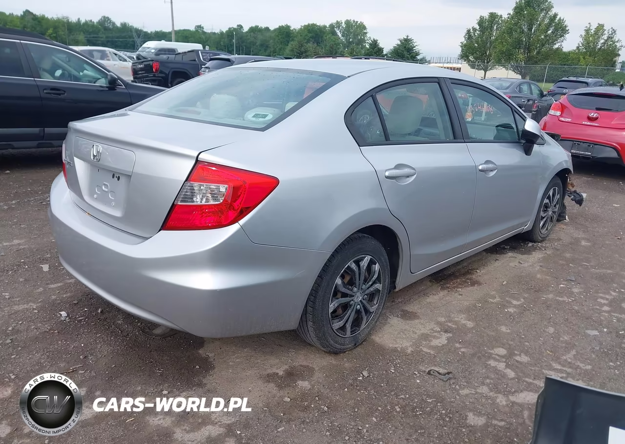 2012 Honda Civic Lx VIN:2HGFB2F56CH524385 - 4