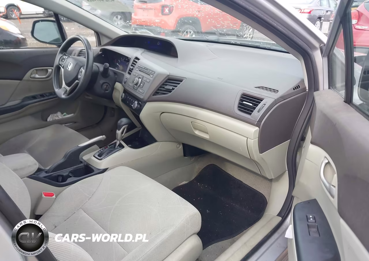2012 Honda Civic Lx VIN:2HGFB2F56CH524385 - 5