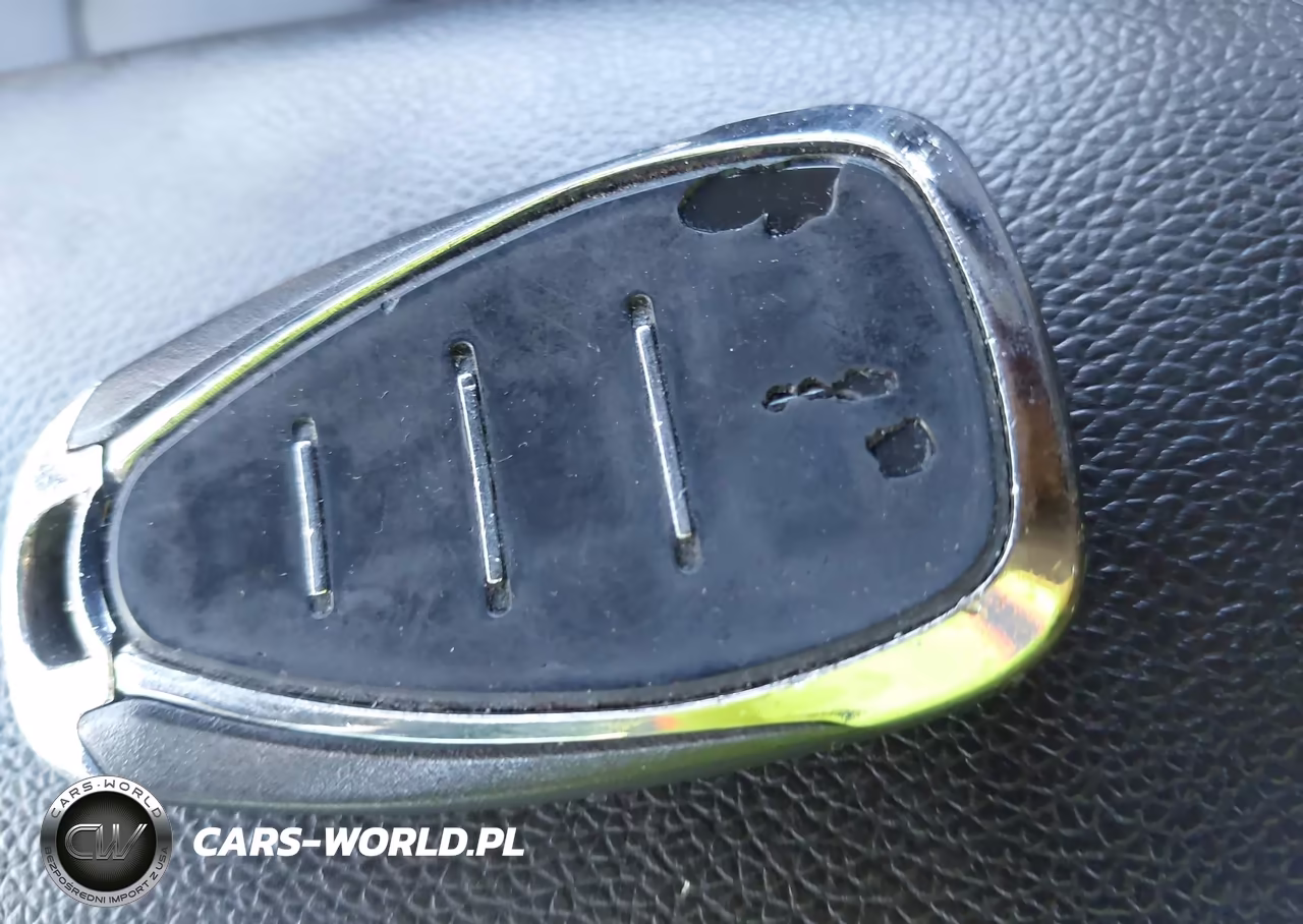 2019 Chevrolet Equinox Premier VIN:2GNAXXEV7K6216748 - 11