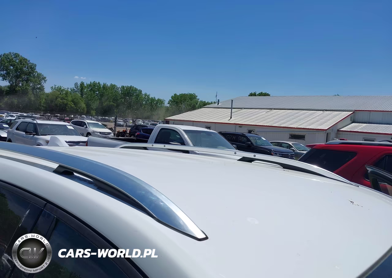 2019 Chevrolet Equinox Premier VIN:2GNAXXEV7K6216748 - 18