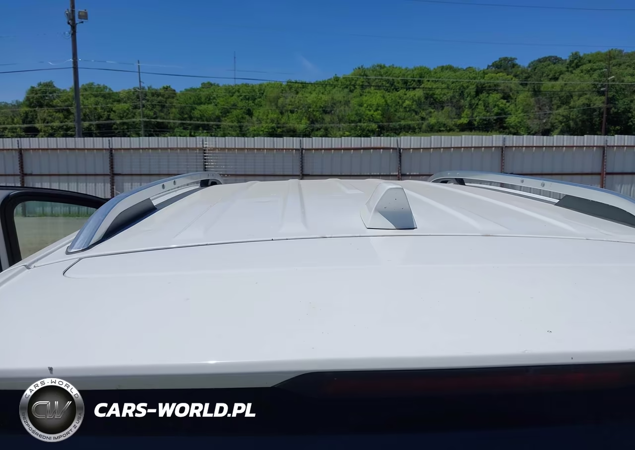 2019 Chevrolet Equinox Premier VIN:2GNAXXEV7K6216748 - 19