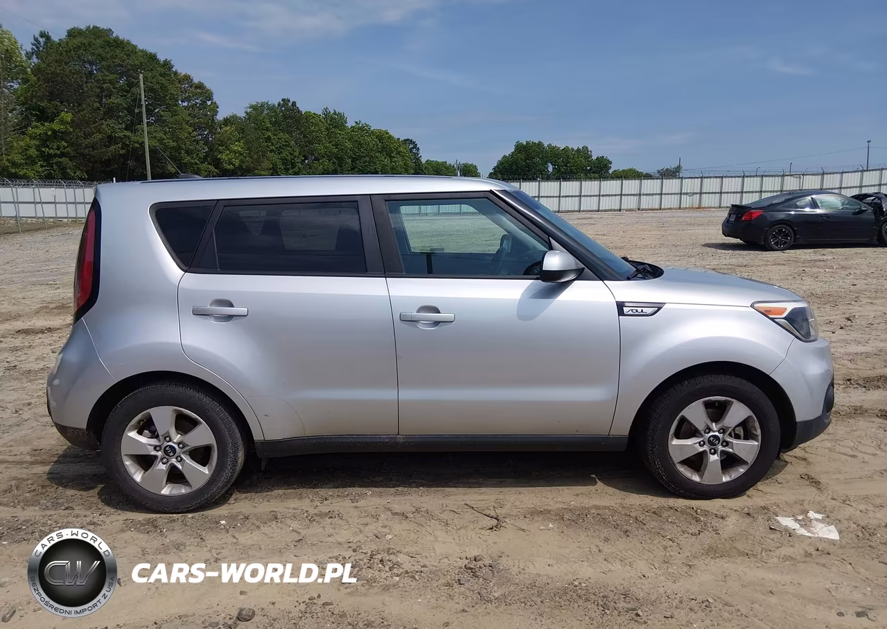 2019 Kia Soul VIN:KNDJN2A22K7696162 - 13