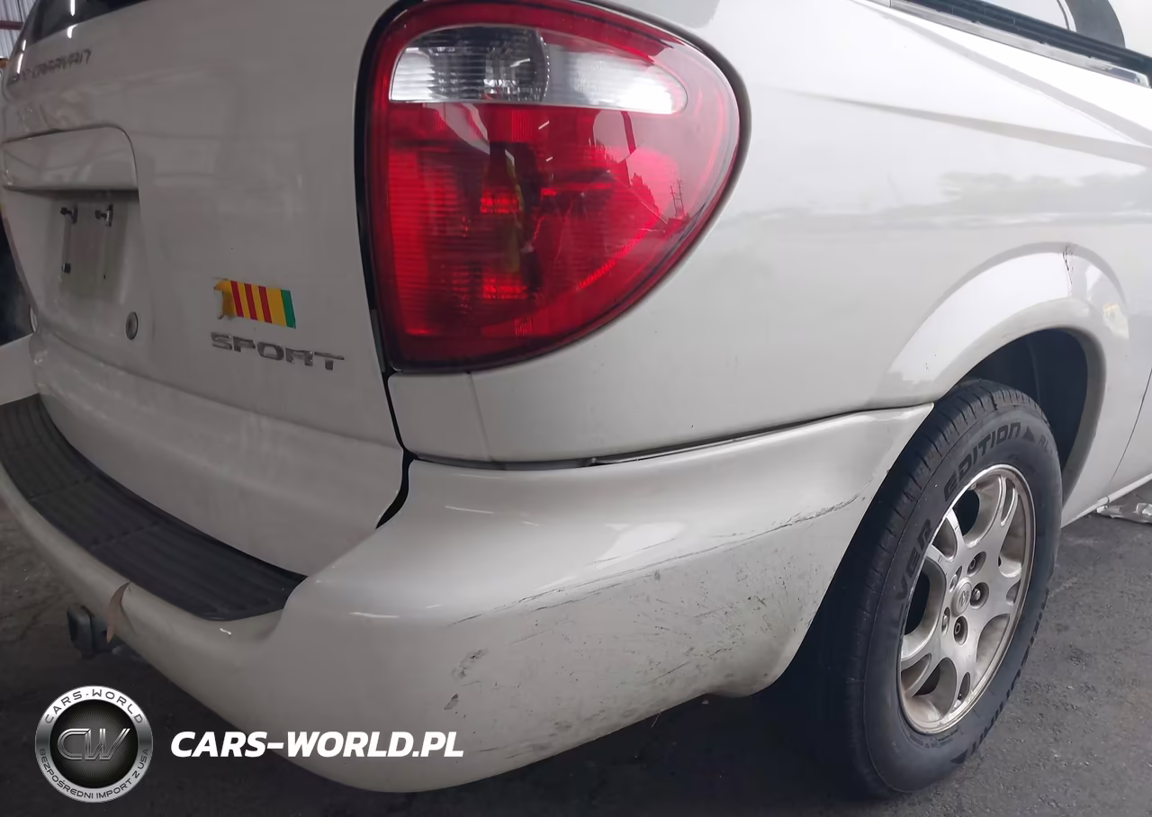 2003 Dodge Grand Caravan Sport VIN:2D4GP44L73R256168 - 6