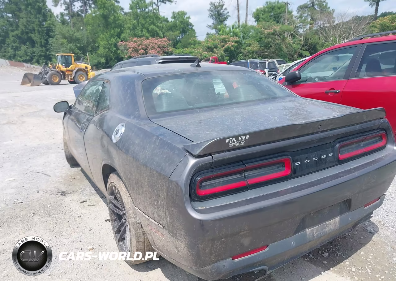 2015 Dodge Challenger Sxt Plus VIN:2C3CDZBG5FH889113 - 3
