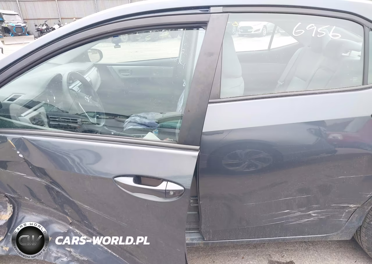 2016 Toyota Corolla Le VIN:2T1BURHE4GC743858 - 14