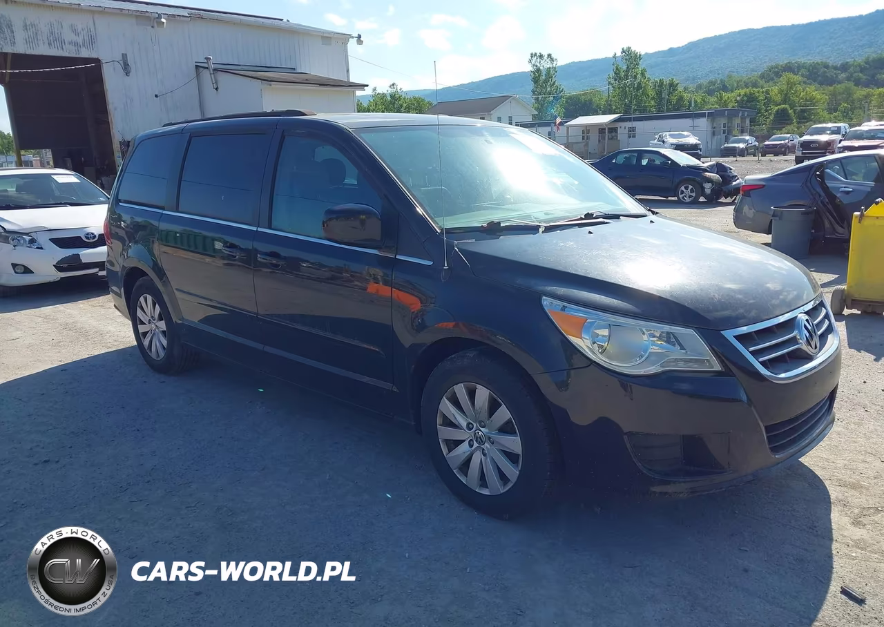 2012 Volkswagen Routan Sel