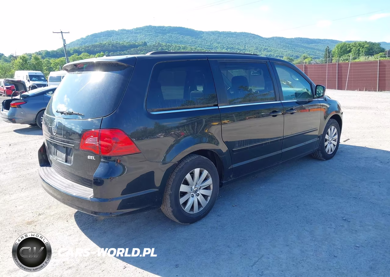 2012 Volkswagen Routan Sel VIN:2C4RVACGXCR354397 - 4