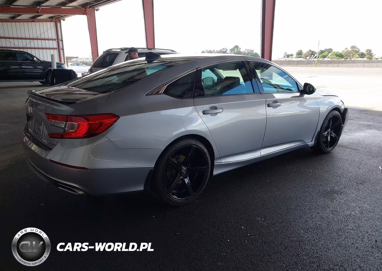 2022 Honda Accord Sport VIN:1HGCV1F37NA071074 - 4