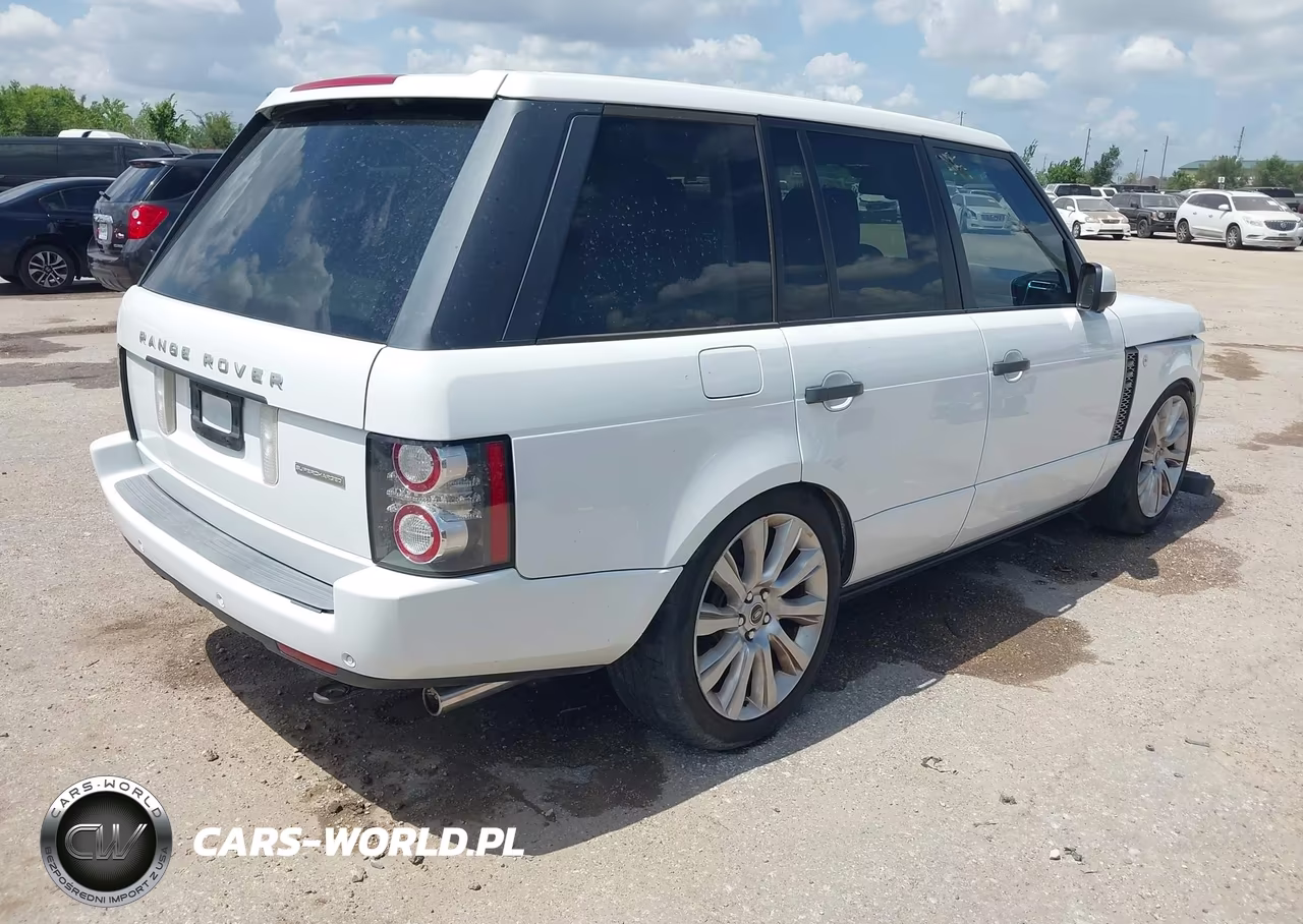 2011 Land Rover Range Rover Supercharged VIN:SALMF1E48BA333859 - 4