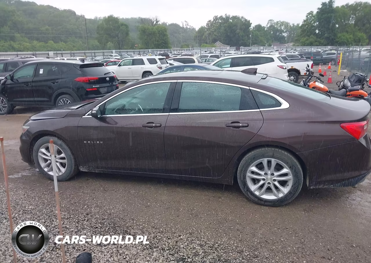 2016 Chevrolet Malibu 1Lt VIN:1G1ZE5STXGF245708 - 14
