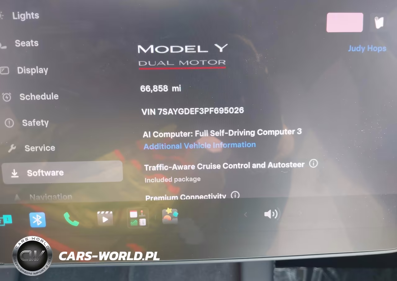 2023 Tesla Model Y Performance Dual Motor All-Wheel Drive VIN:7SAYGDEF3PF695026 - 14