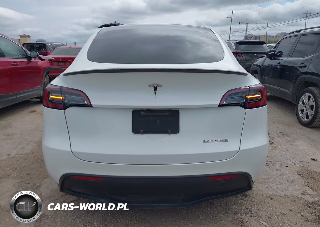 2023 Tesla Model Y Performance Dual Motor All-Wheel Drive VIN:7SAYGDEF3PF695026 - 15