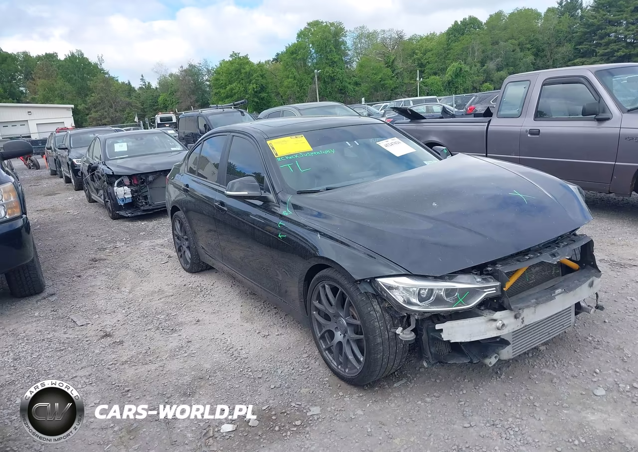 2013 BMW 335I xDrive – zdjęcie 1 z 16