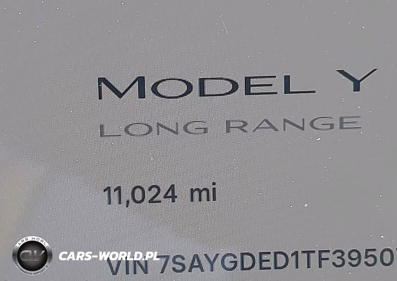 2026 Tesla Model Y Premium Rear-Wheel Drive-Rear-Wheel Drive VIN:7SAYGDED1TF395073 - 15