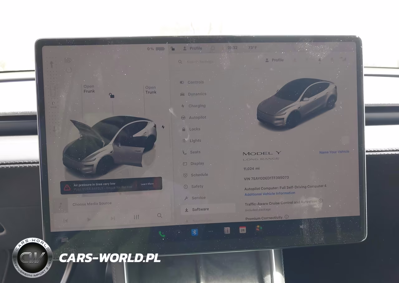 2026 Tesla Model Y Premium Rear-Wheel Drive-Rear-Wheel Drive VIN:7SAYGDED1TF395073 - 18