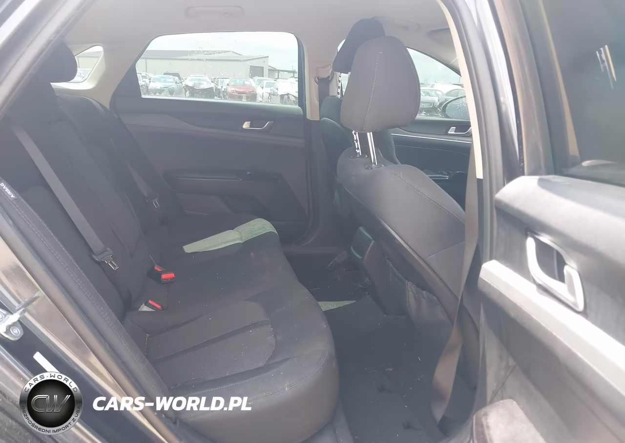 2024 Kia K5 Lxs VIN:5XXG14J22RG243727 - 8