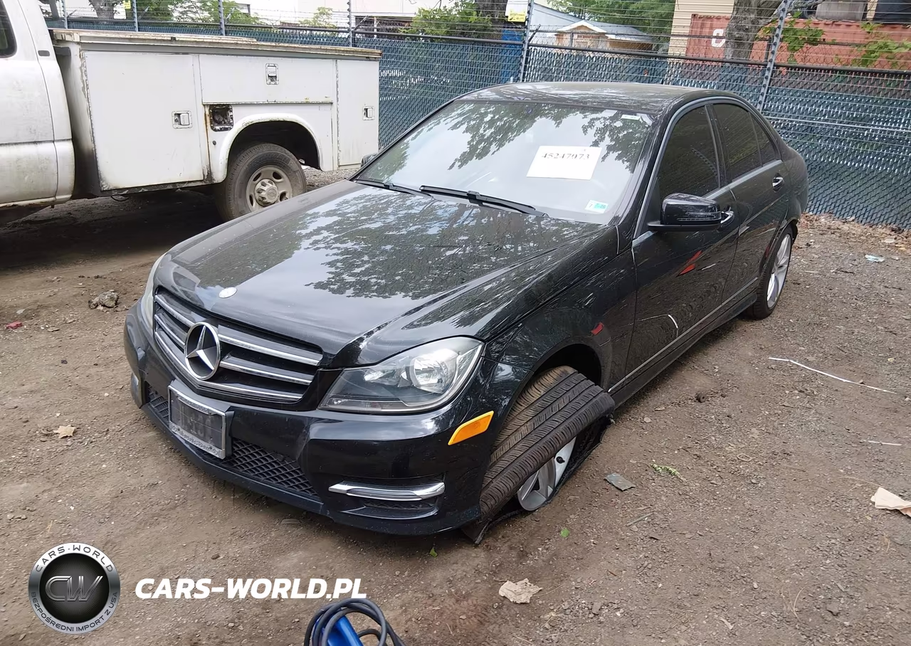 2014 Mercedes-Benz C 250 Sport VIN:WDDGF4HB8EG243814 - 2