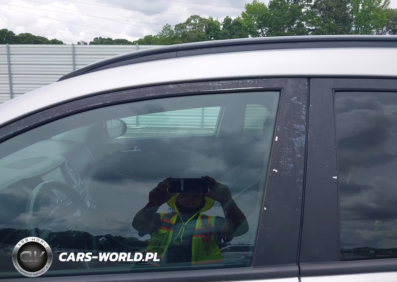 2018 Hyundai Tucson Value VIN:KM8J3CA25JU810694 - 19